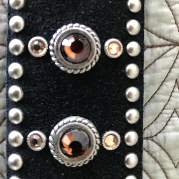 Embellished leather belt
